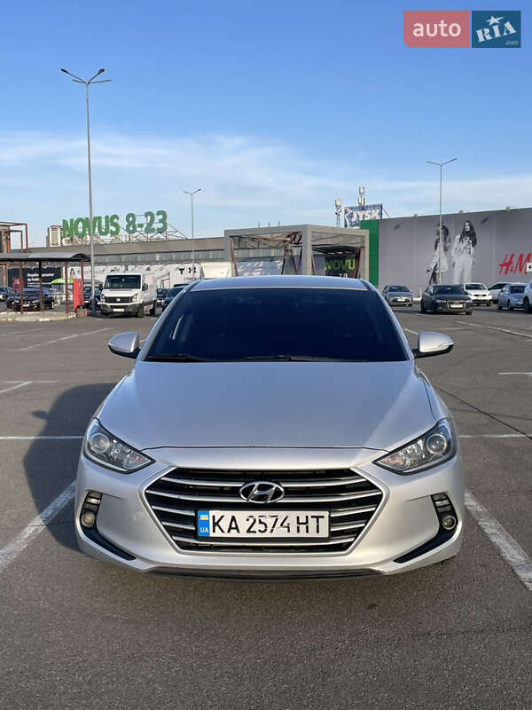 Hyundai-22