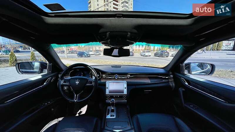 Maserati Quattroporte 2014