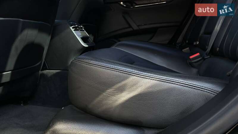 Maserati Quattroporte 2014