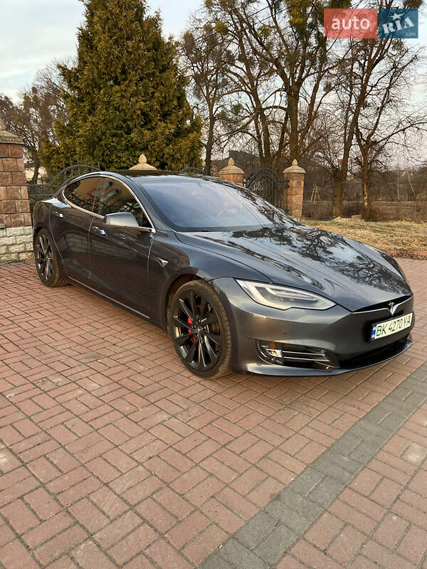 Tesla-3