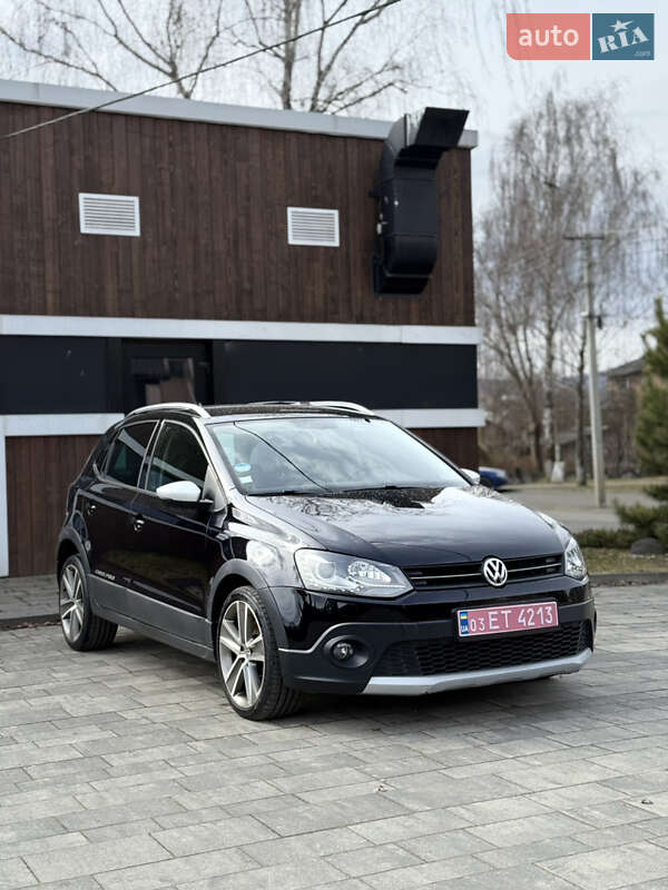 Volkswagen Cross Polo 2012
