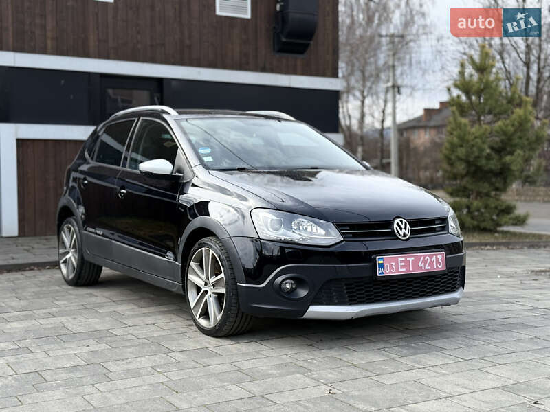 Volkswagen Cross Polo 2012