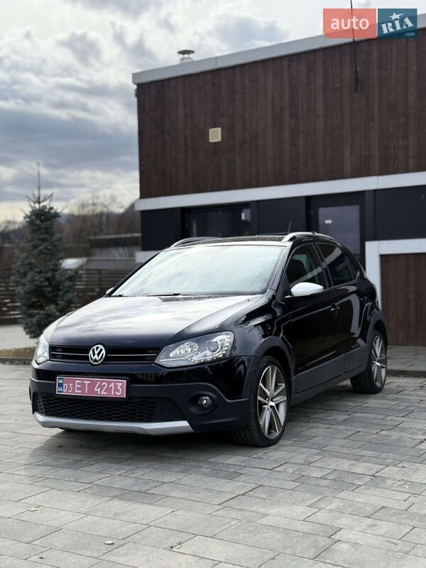 Volkswagen Cross Polo 2012