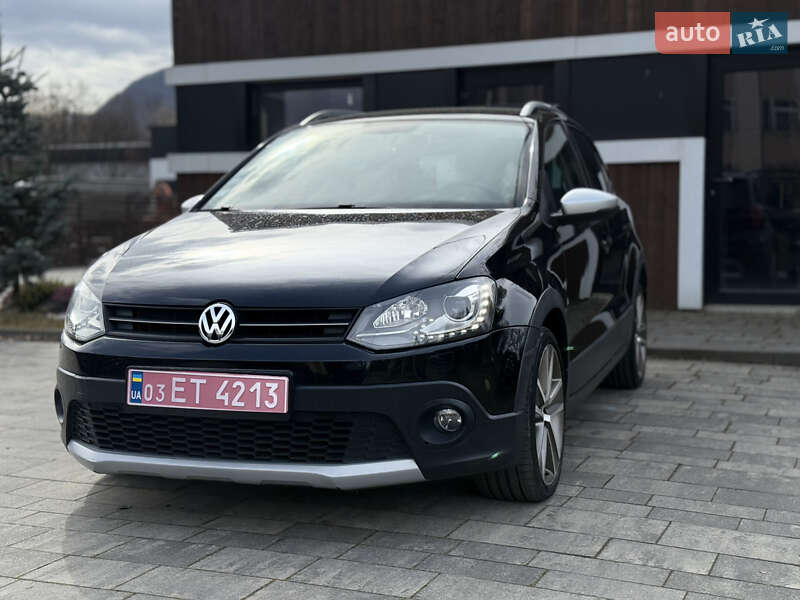 Volkswagen Cross Polo 2012