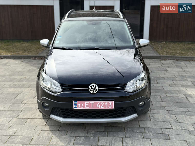 Volkswagen Cross Polo 2012