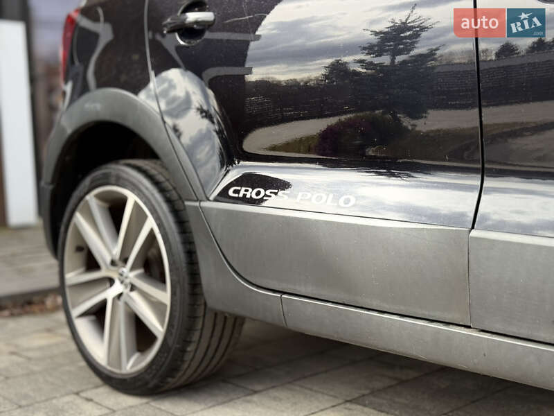 Volkswagen Cross Polo 2012