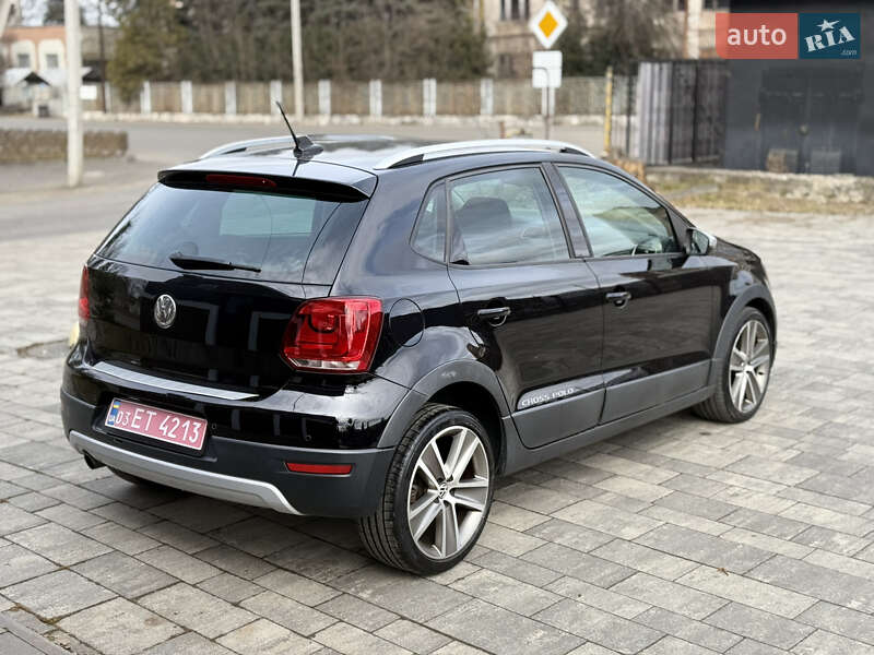 Volkswagen Cross Polo 2012