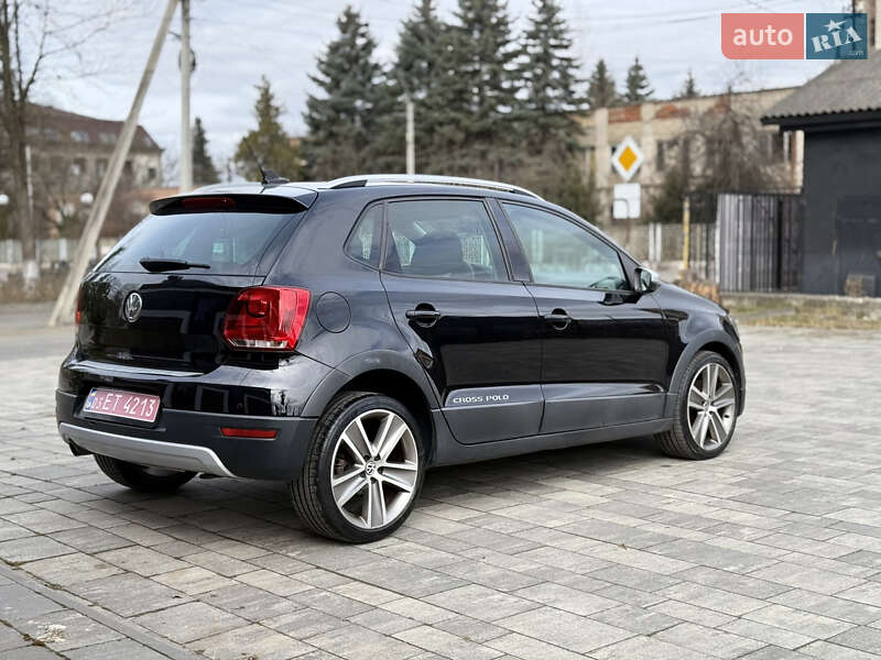 Volkswagen Cross Polo 2012