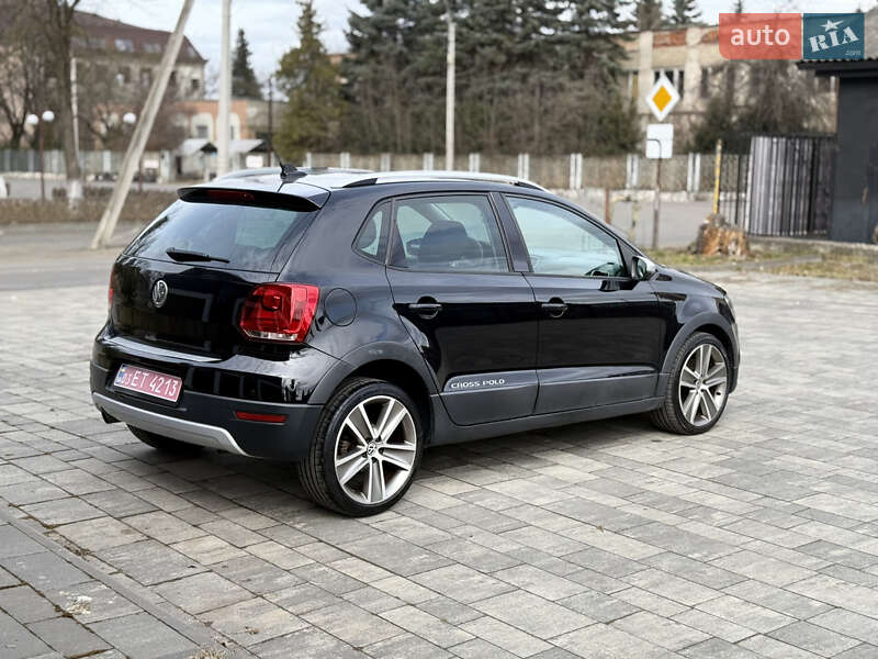 Volkswagen Cross Polo 2012