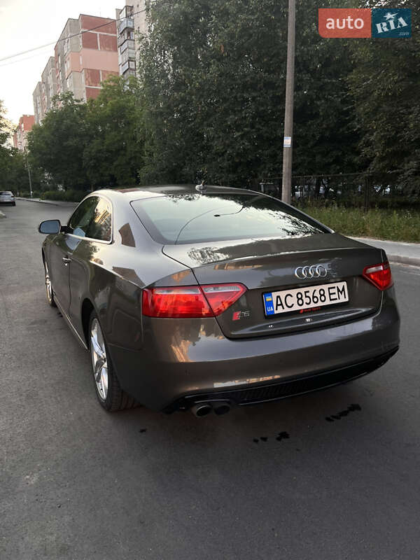 Audi-5