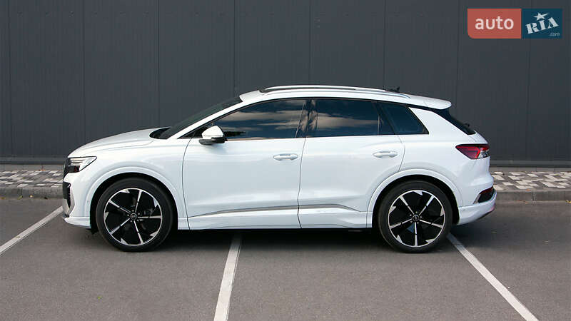 Audi Q4 e-tron 2023