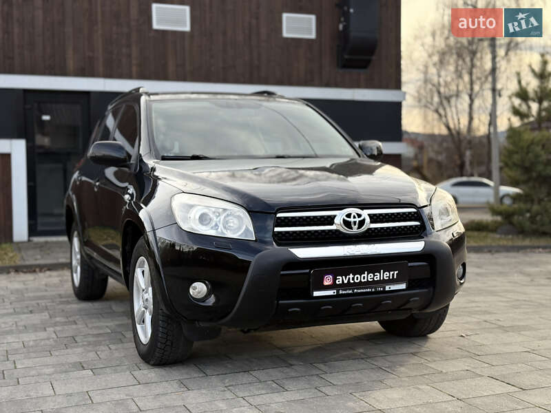 Toyota RAV4 2009