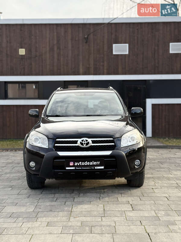Toyota RAV4 2009