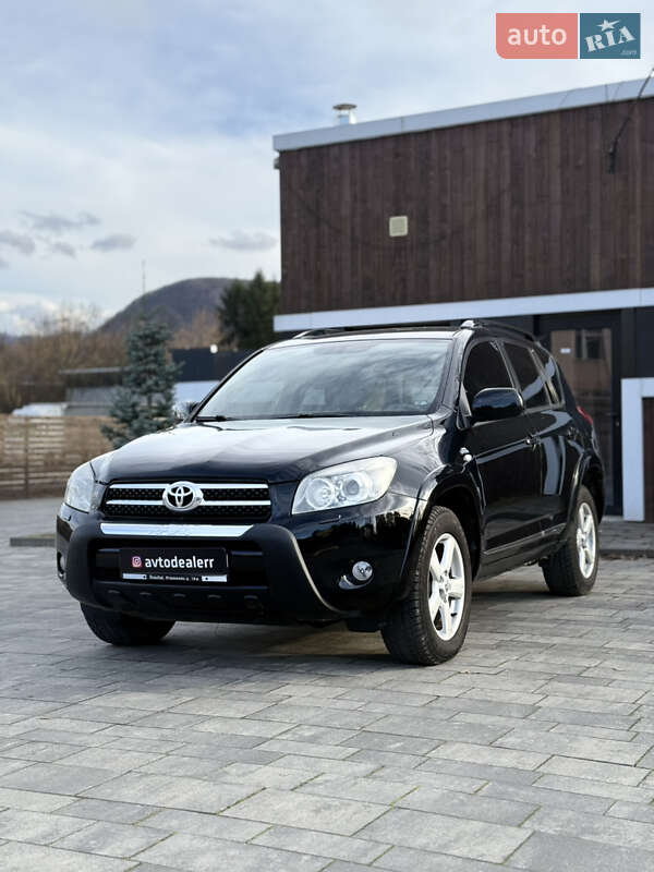 Toyota RAV4 2009