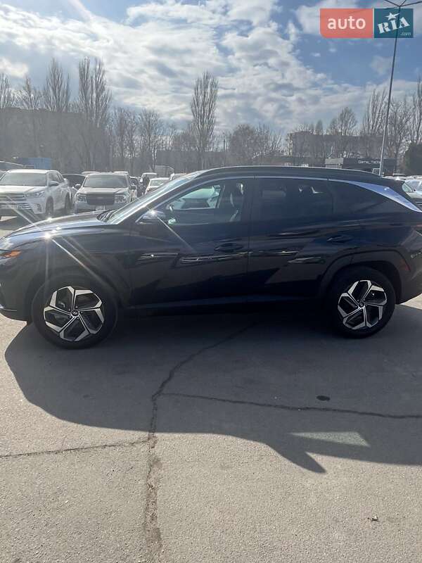 Hyundai-2