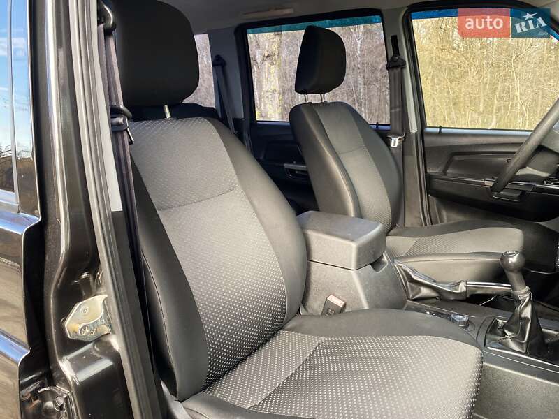 UAZ 3163 Patriot 2015