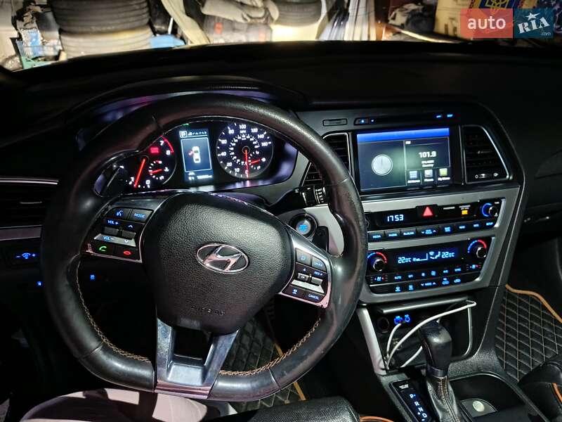 Hyundai-6
