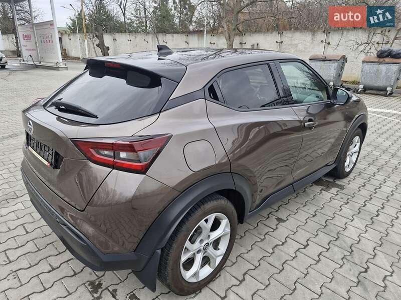 Nissan-18