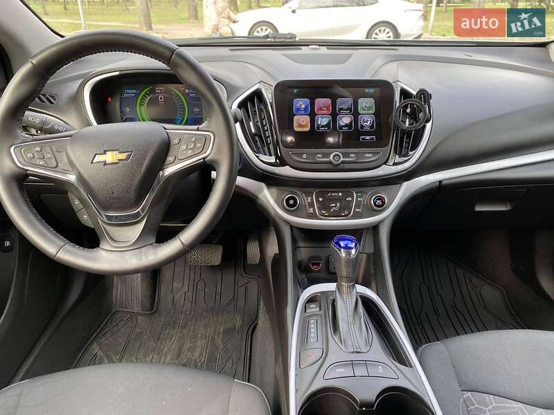 Chevrolet-10