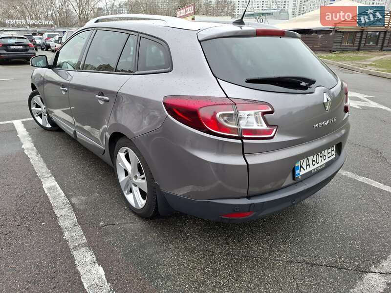 Renault-11