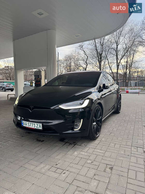 Tesla-4