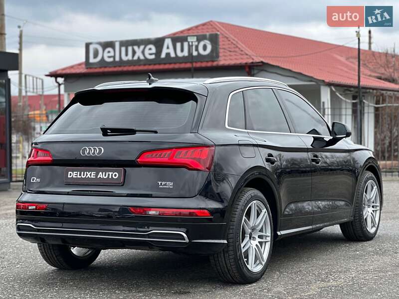 Audi-76