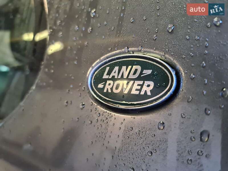 Land Rover-33