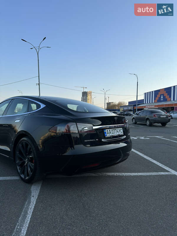 Tesla-28