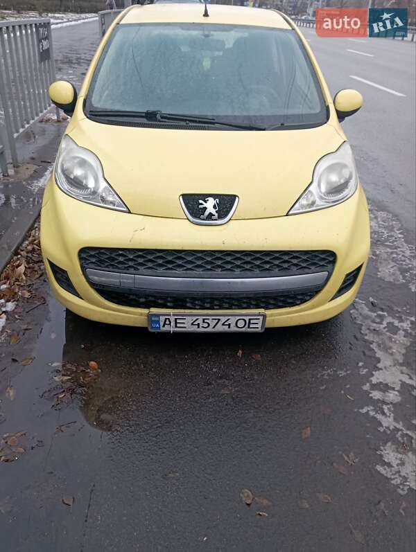 Peugeot-2
