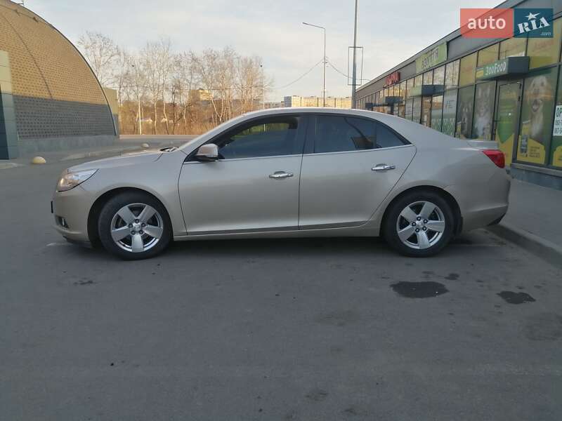 Chevrolet Malibu 2012
