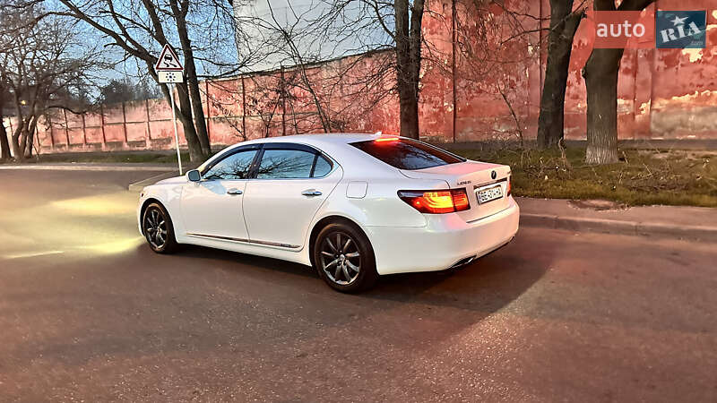 Lexus LS 2007