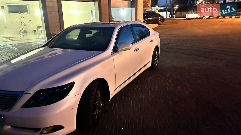 Lexus LS 2007