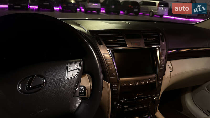 Lexus LS 2007