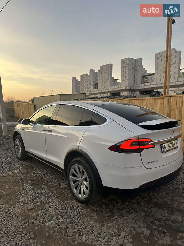 Tesla-3