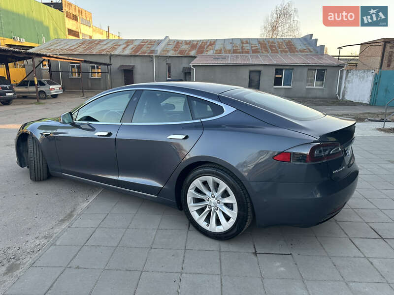 Tesla-3