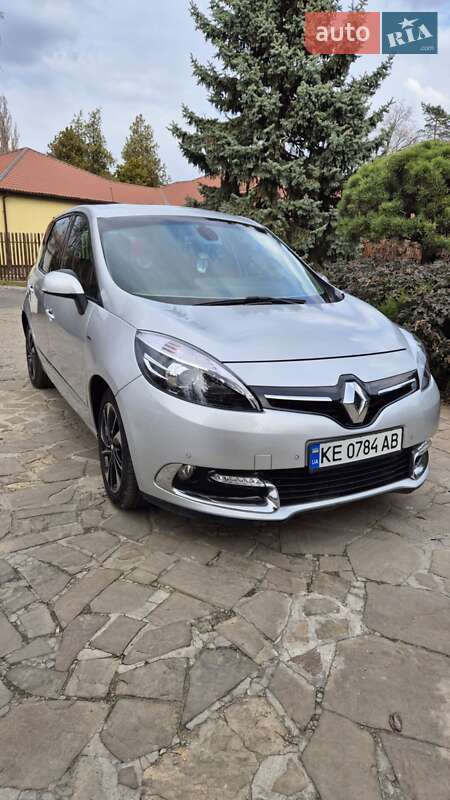 Renault-28