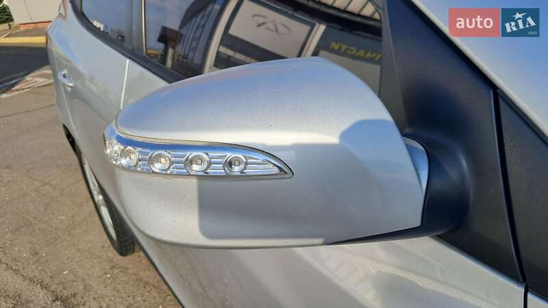 Hyundai-38