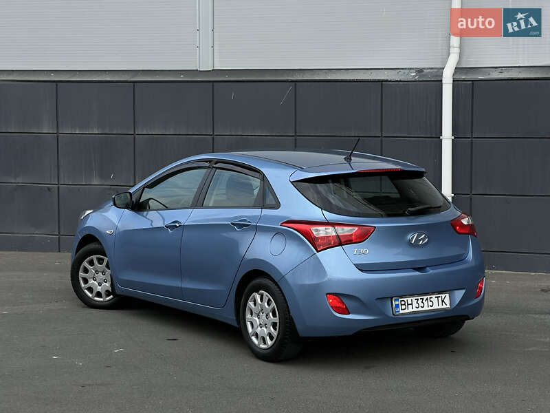 Hyundai i30 2014