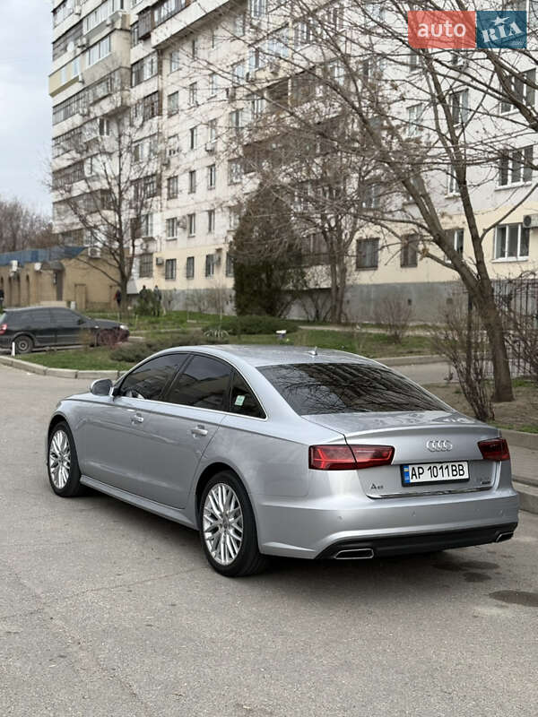 Audi-6