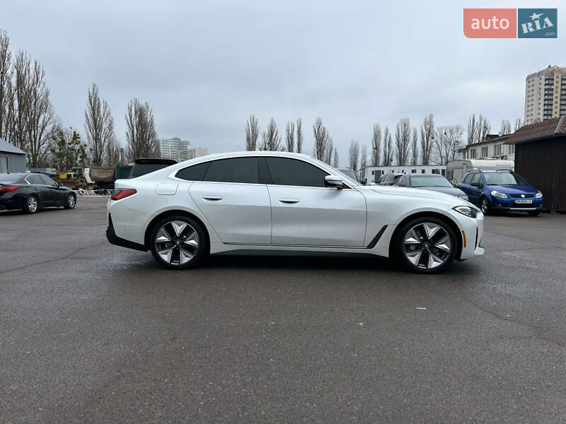 BMW i4 2023