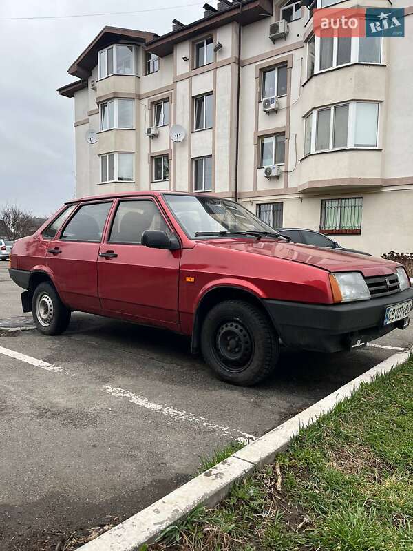 ВАЗ / Lada-4