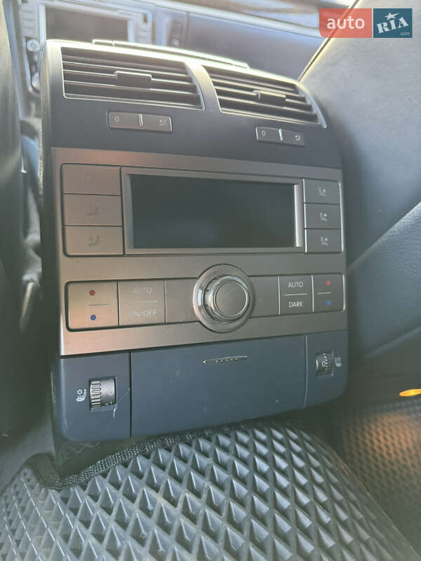 Volkswagen Phaeton 2009