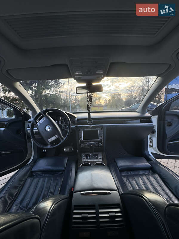 Volkswagen Phaeton 2009