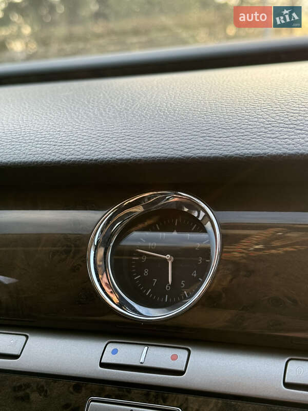 Volkswagen Phaeton 2009