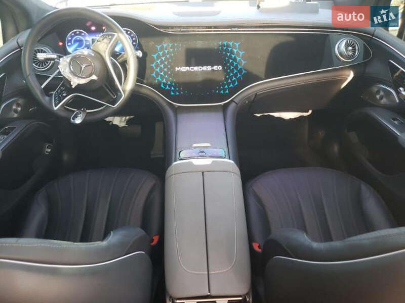 Mercedes-Benz EQS SUV 2023