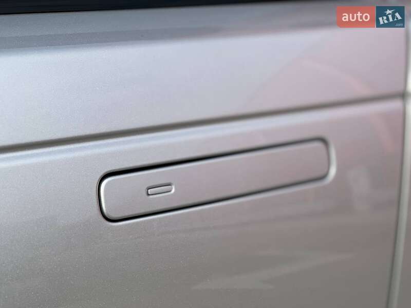 Land Rover Range Rover Velar 2019