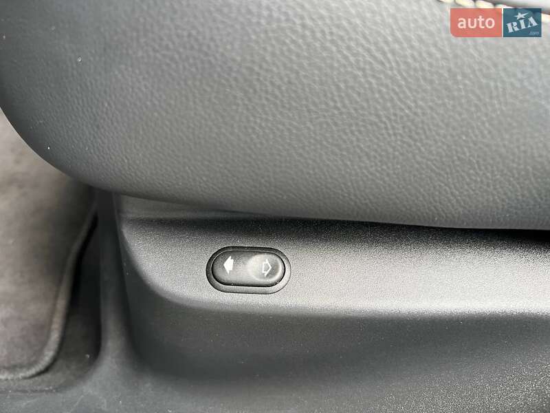 Land Rover Range Rover Velar 2019