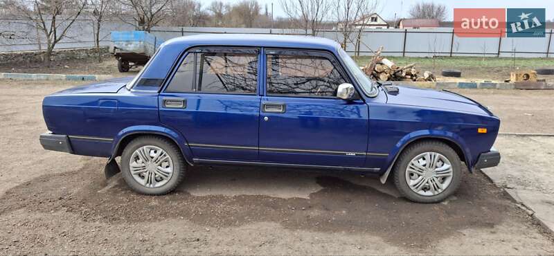 ВАЗ / Lada-1