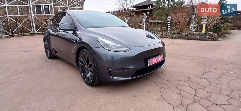 Tesla-3