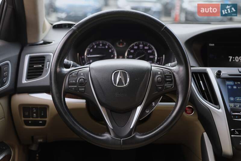 Acura-9